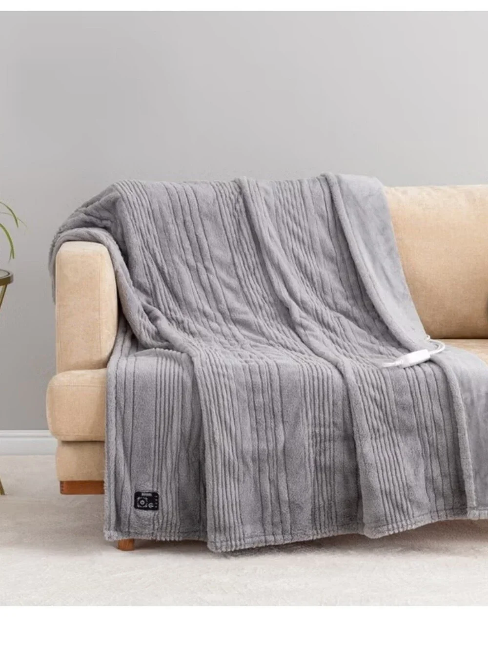 Berkshire Life Heated Throw, new
